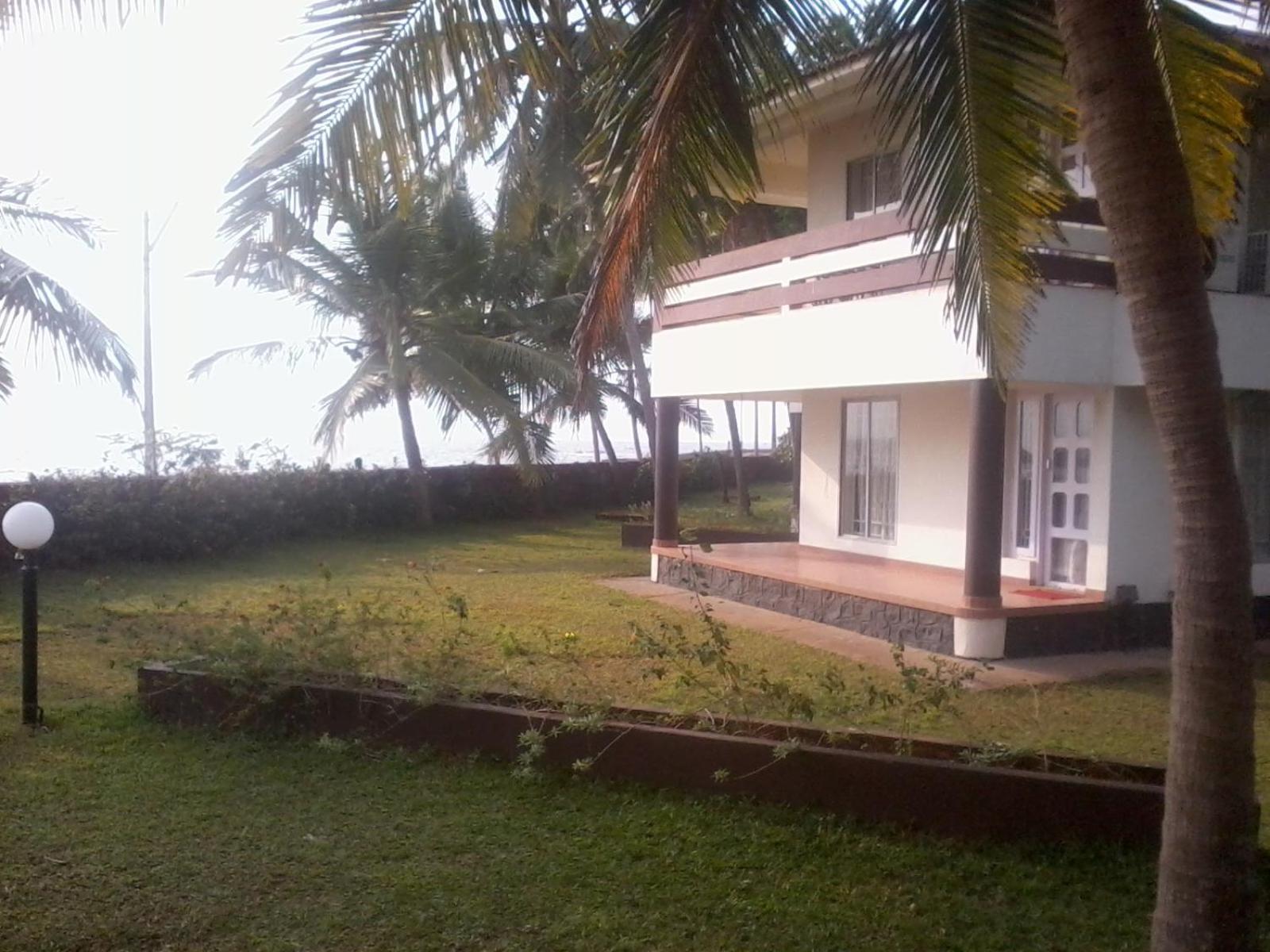 Kappad Beach Resort Chemancheri Buitenkant foto