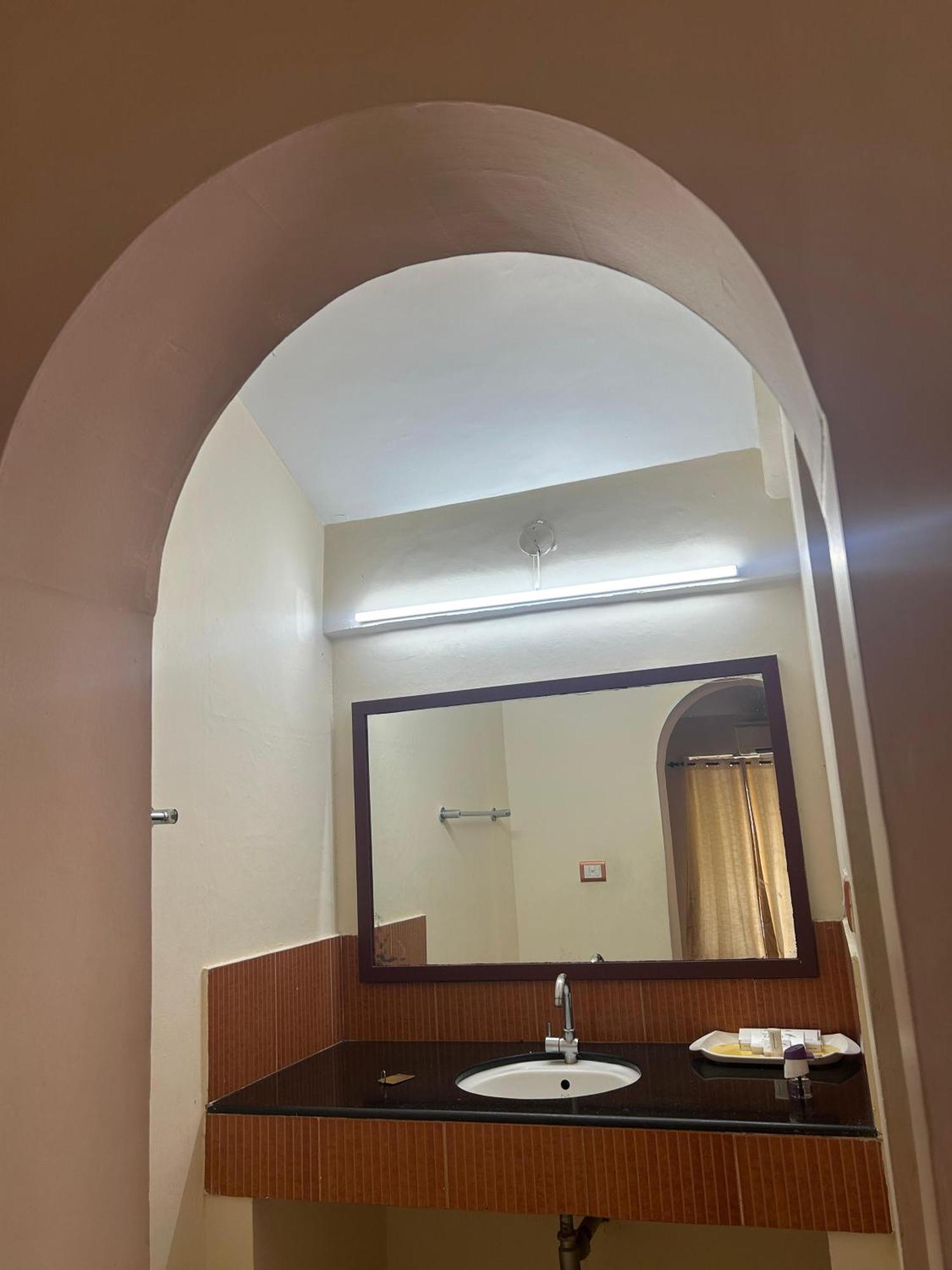 Kappad Beach Resort Chemancheri Buitenkant foto