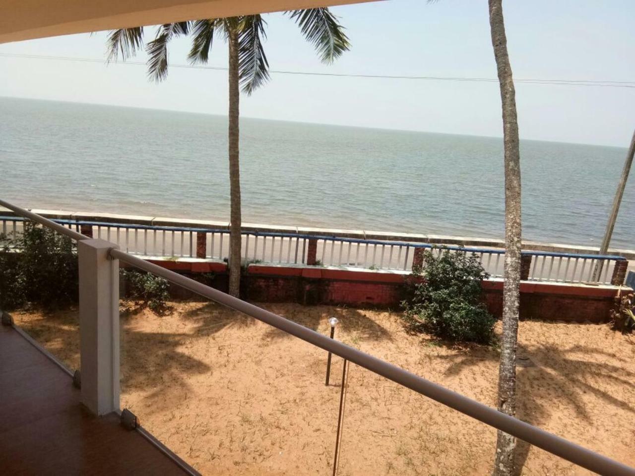 Kappad Beach Resort Chemancheri Buitenkant foto