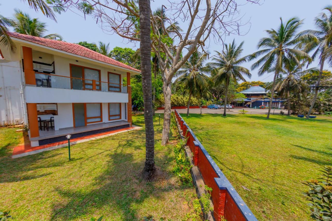 Kappad Beach Resort Chemancheri Buitenkant foto